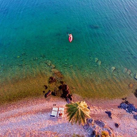 Beach Front Villa Melani Mytilíni Екстериор снимка