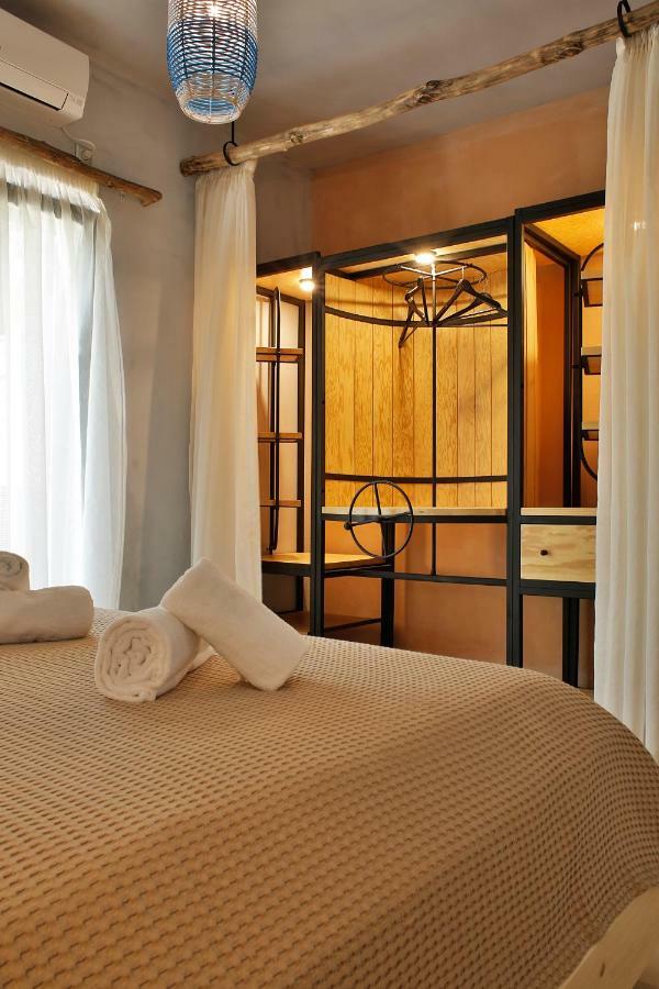 Beach Front Villa Melani Mytilíni Екстериор снимка