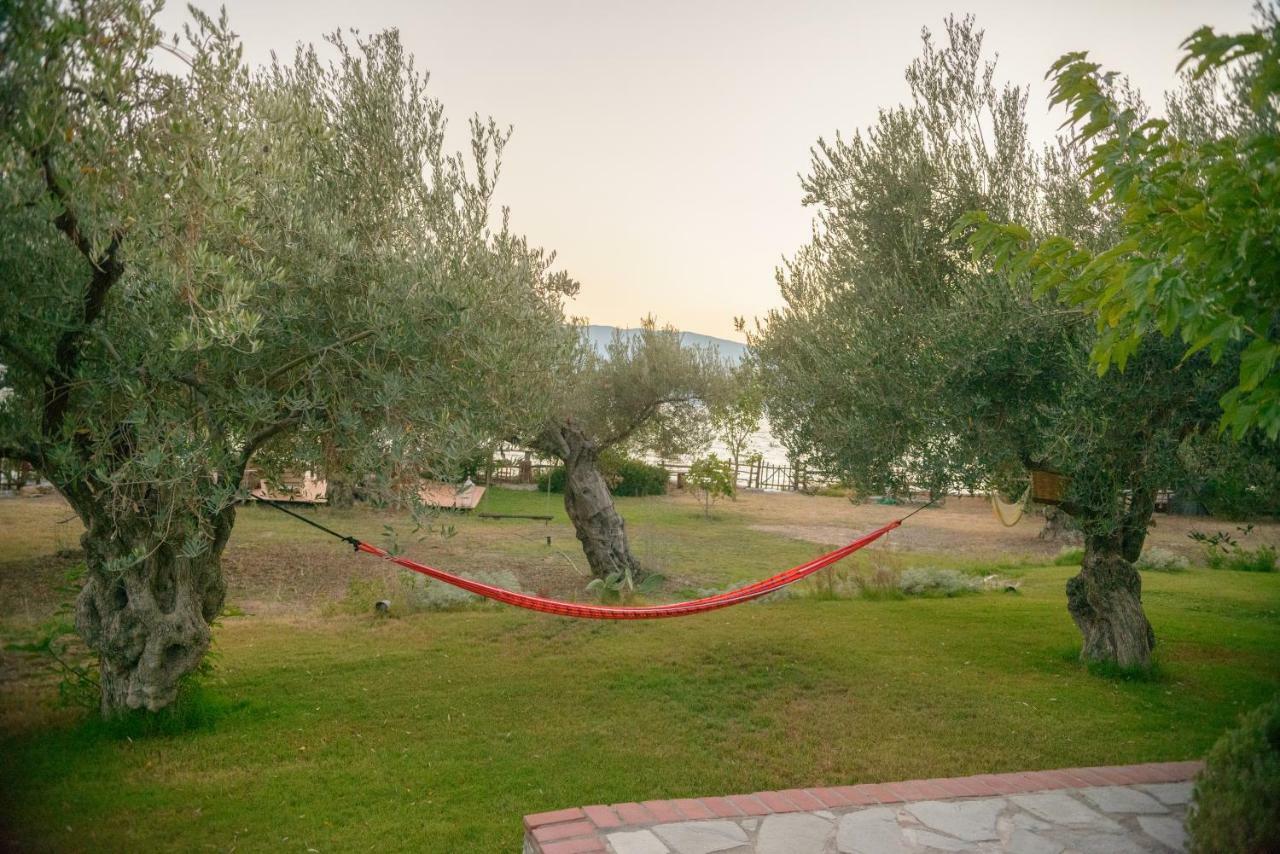 Beach Front Villa Melani Mytilíni Екстериор снимка